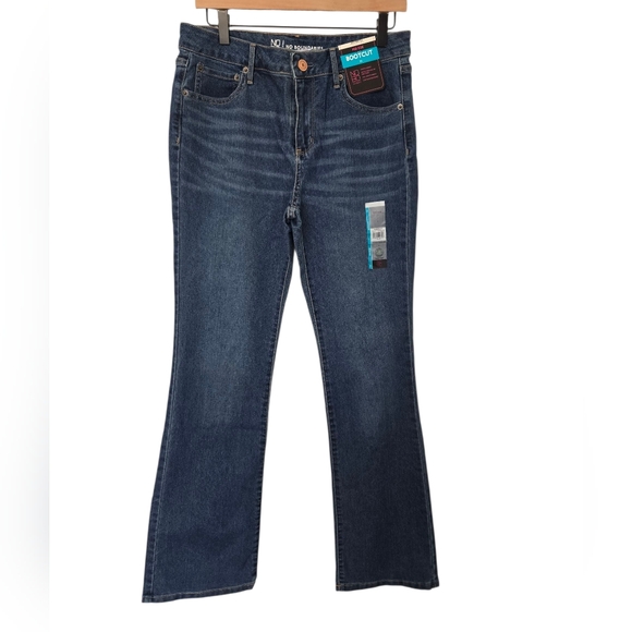 NWT No Boundaries Dark Blue Flare Jeans Size 11 - Picture 1 of 5